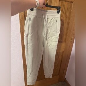 Athleta Women’s Light Cream Joggers